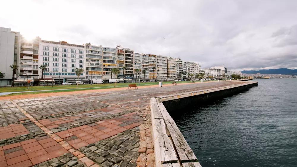 İşte İzmir’in Simgesi, Dünyanın En Güzel Sahil Şeridi: Kordon